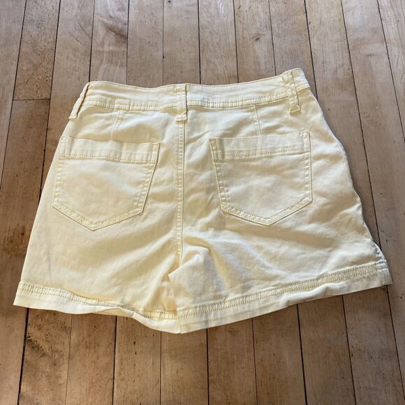 Buckle Shorts Women’s Small BKE Yellow Denim Mid Rise Stretch - Picture 9 of 13